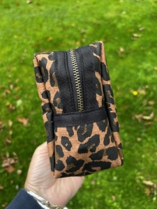 Queen Bee Make Up Bag - Leopard